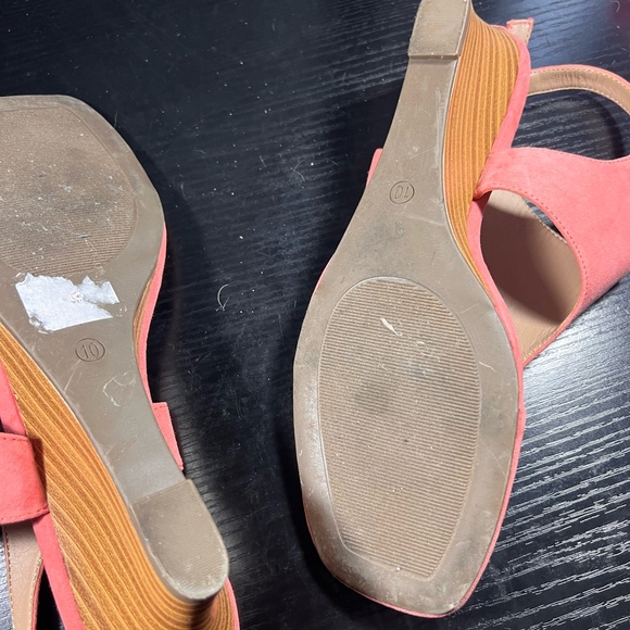 Chic Coral Sandals by Corso Como - Picture 5 of 6